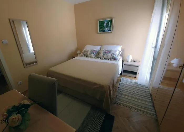 Rita Near Trstenik 公寓 斯普利特